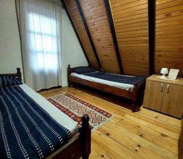Konjska Reka House | Tarski vrh