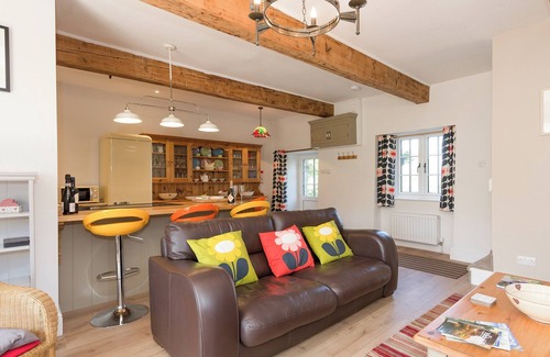 West Witton Cottage | Tastefully decorated with sumptuous furnishings.