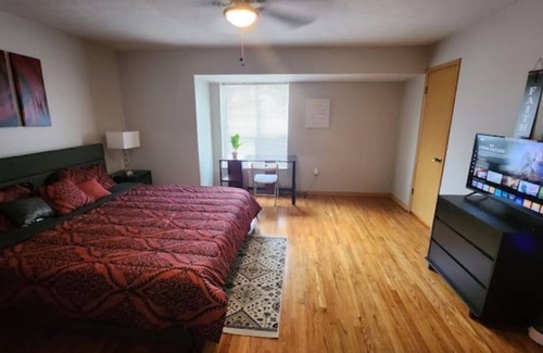 Euclid House | Tastefully Furnished 3bd @Euclid