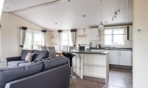 Tattershall House | Tattershall Lakes Country Park