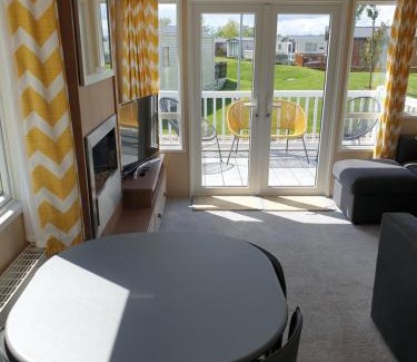 Tattershall Resort | Tattershall lakes Family Holiday