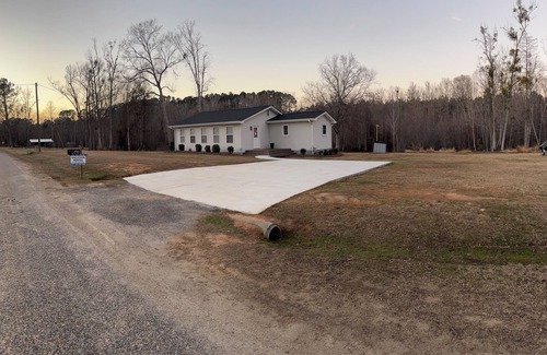 Summerton House | Taw Caw Creek Rental - perfect for fishermen - NO PETS