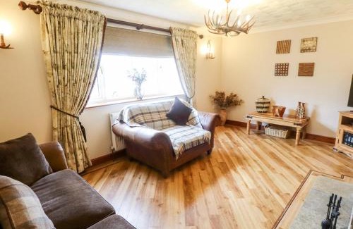 North Somercotes House | Tawny Owl Cottage