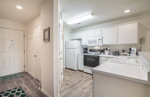 Pawleys Island Condo | *TB 21F* Two bed/two bath condo in True Blue with a fabulous view