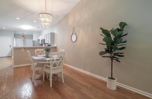 Pawleys Island Condo | *TB 81C Updated and spacious condo in True Blue with pool access