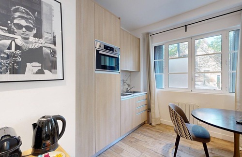 13th Arrondissement Apartment | TBS 26 - Cosy and charming studio in Paris