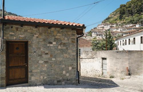 Berat Hotel | Te Porta