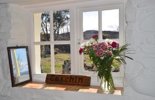 Downings House | Teachín - An Idyll of the Emerald Isle