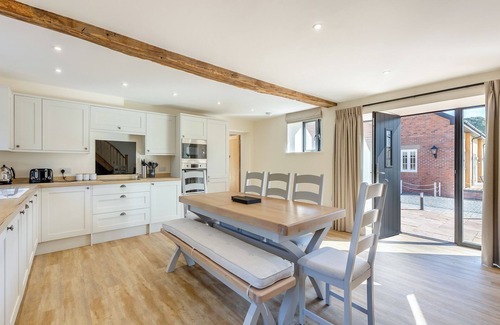 Felton Cottage | Tedsmore Hall Estate is surrounded by picturesque countryside.
