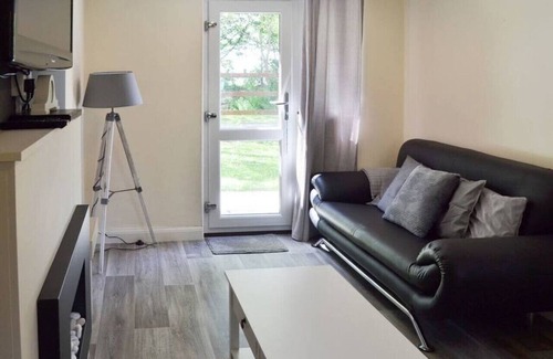 Hayle House | Tehidy · Stunning Cornish Cottage, Recently Renovated