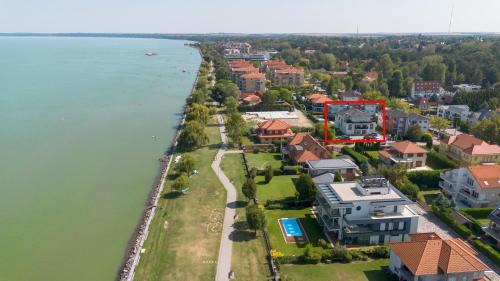 Siofok Aranypart Apartment | TemOro Apartman Blue