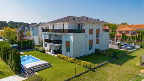 Siofok Aranypart Apartment | TemOro Apartman Green