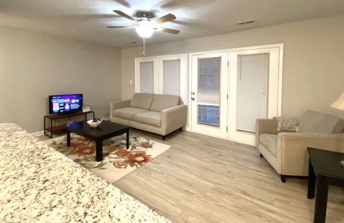 Southwest Raleigh House | Temp/Corporate Stay-Downtown Raleigh access to RTP