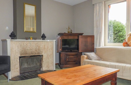 Groede House | Ten-person luxury holiday home in Groede, 2 km from the North Sea