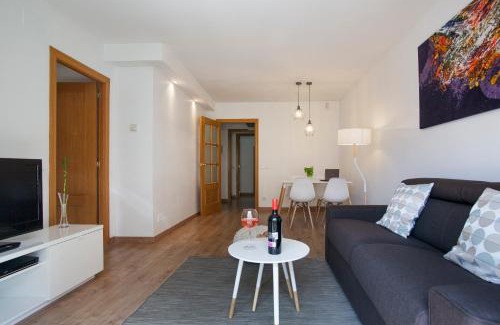 Collblanc y La Torrassa Apartment | Tendency Apartments Fira