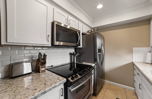 Rancho Mirage Condo | Tennis & Palm Retreat - Close to Everything!