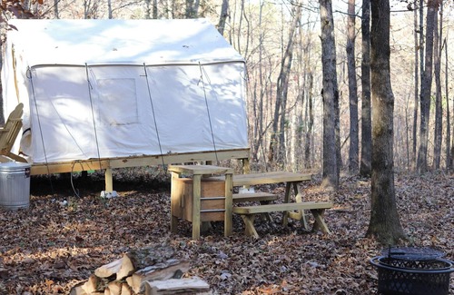 Unaka RV Rental | Tentrr Signature Site - Starr Mountain Hideaway