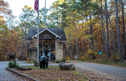 Dennis RV Rental | Tentrr State Park Site - Mississippi Tishomingo State Park - Haynes Lake South D