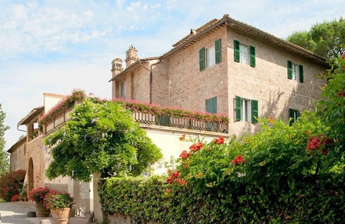 Palaia Villa | Tenuta Bartolucci - Ten Bedroom Villa, Sleeps 20