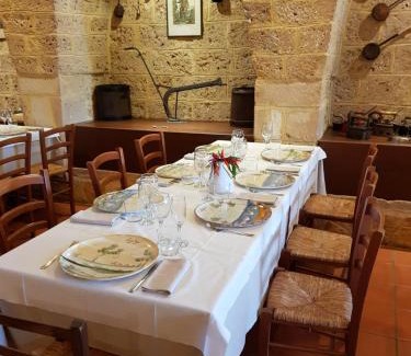 Gioia del Colle Bed & Breakfast | Tenuta Patruno Perniola