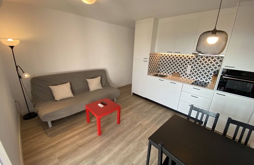 Mas Pinell Apartment | TER 31C - Renewed, sea views, A/C and with pool