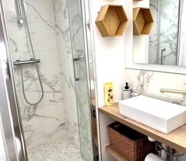 Jamin Apartment | Terra Cotta # REIMS