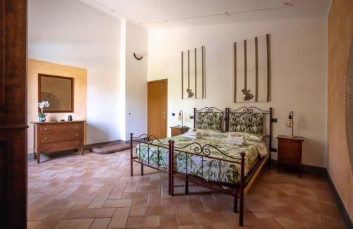 Volterra Villa | Terra di Mezzo