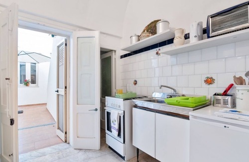 Squinzano Apartment | Terrace Apartment 20 minutes from Lecce