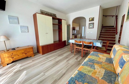 Porto Santa Margherita Villa | Terraced house with private garden