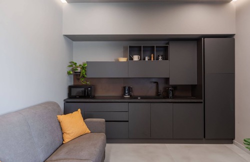 Cannizzaro Apartment | Terrace & Jacuzzi - Tropicalia by Wonderful Italy