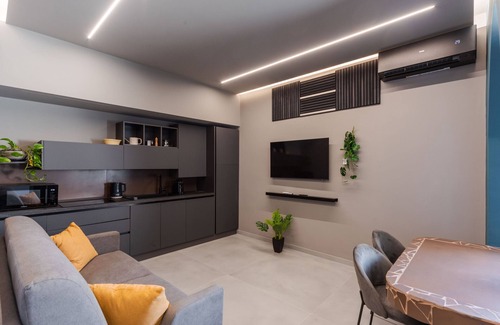 Cannizzaro Apartment | Terrace & Jacuzzi - Tropicalia by Wonderful Italy