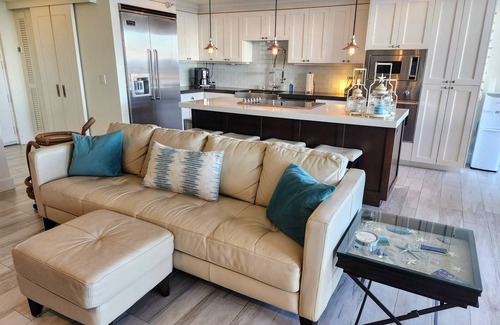 Coronado Condo | Terrace Level with Ocean View, Coronado Shores