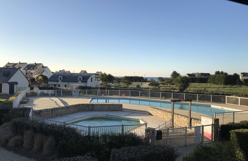 Clohars-Carnoet House | Terraced house 4 pers. Residence with swimming pool. Close to the beach