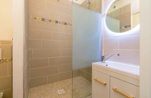 Old Town Apartment | Terrasse Godrans- Appartement avec sauna et Terrasse privative- SR Loc