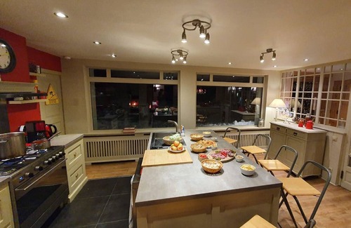 Viel-Alpe Ski Chalet | Terrasse panoramique, sauna privé, salle de jeux