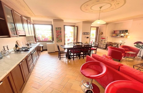 Spoleto Apartment | Terrazza Bella/air-con, Spoleto central, 10 mins walk/train station, Rome 1 hr