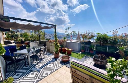 San Teodoro Apartment | Terrazza su Genova - Attico Panoramico vicino Acquario e Centro Città
