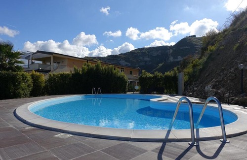 Parghelia Apartment | Terrazzo A8