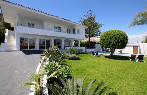 Alhaurin de la Torre House | TESS Villa Tennessee