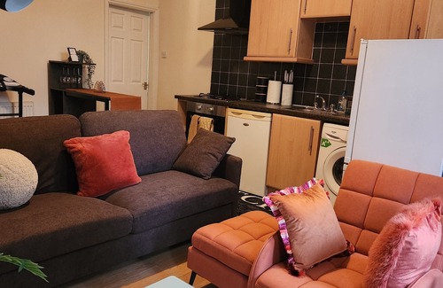 Wolverhampton Apartment | Tettenhall, Wolverhampton offers a variety of attractions includ historical site