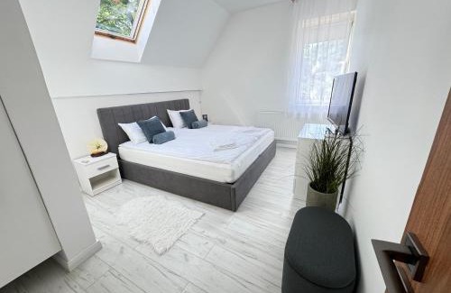 Pecs Apartment | tettyeapartman