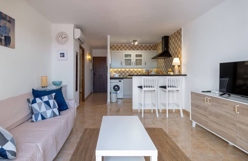 Oasis del Capistrano Apartment | Tetuan 43 - El Oasis de Capistrano