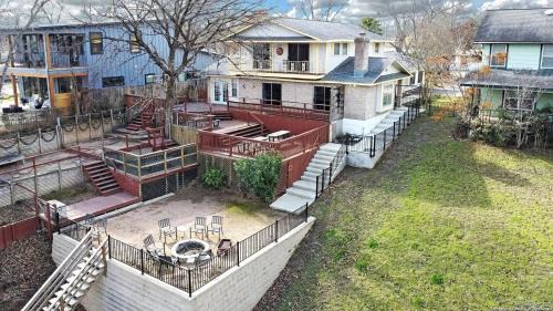 New Braunfels House | Texas River Haus LD 1683