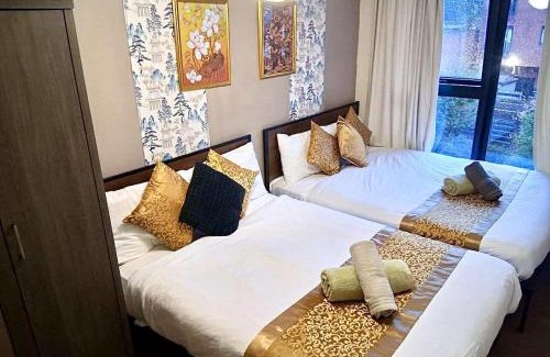 Bordesley Apartment | Thai Suite Haven with Pool table - Nexflix - City centre, Free parking