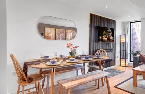 Bordesley Apartment | Thai Suite Haven with Pool table - Nexflix - City centre, Free parking