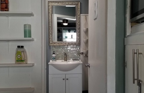 Canandaigua Cottage | That Cottage by the Lake!