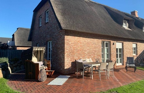St. Peter-Ording Cottage | Thatched roof house Beach House Ording - Thatched roof house Beach House Ording