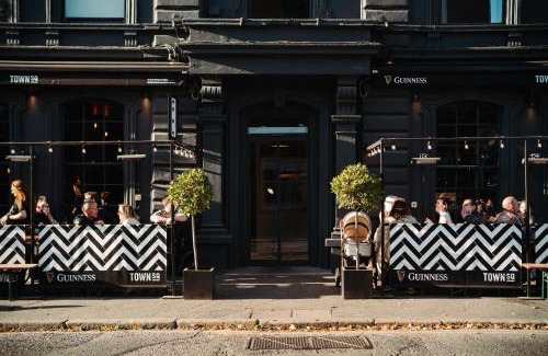 Belfast City Centre Hotel | The 1852 Hotel - Self Check-in