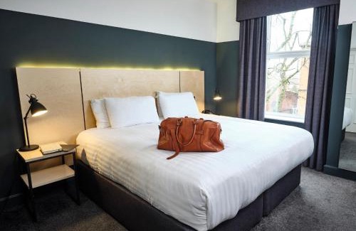 Belfast City Centre Hotel | The 1852 Hotel - Self Check-in