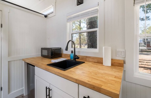 Gadsden Cottage | The Abmner at River Rocks Landing